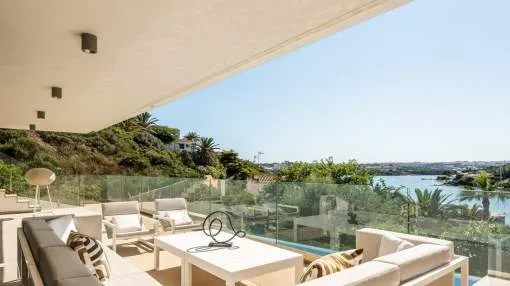 Exclusive villa in Mahon harbour with uncomparable sea views for rent Exclusive villa in Mahon harbour with uncomparable sea views for rent